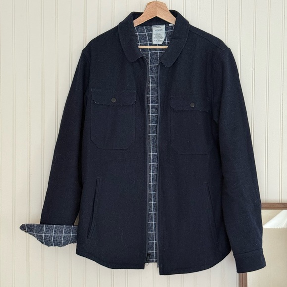Men's Navy Jacket with plaid liner